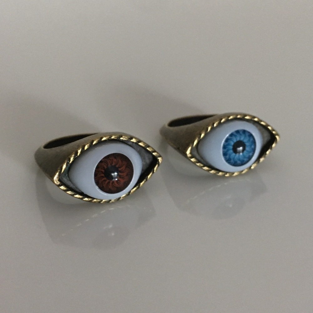 Eye Ring - Picture 6 of 12